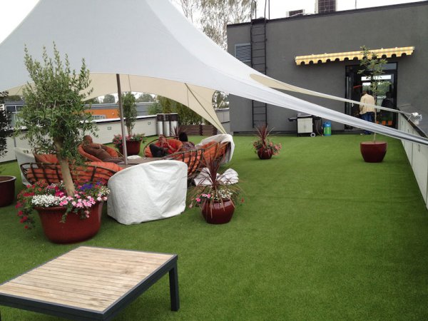 artificial-grass-roof-garden-kopie